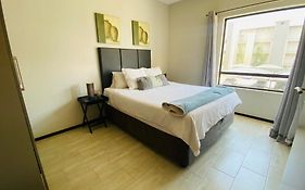 247@Soho Broadacres: